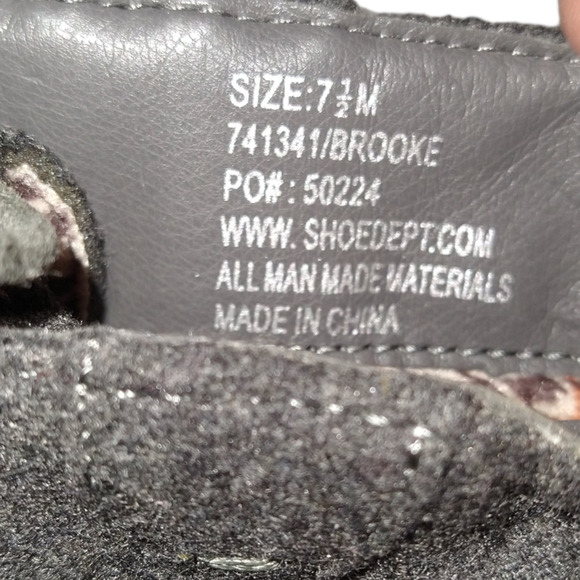 Marbella Gray Wedge Ankle Boots Size 7.5 Brooke Booties Lace up - Picture 6 of 6